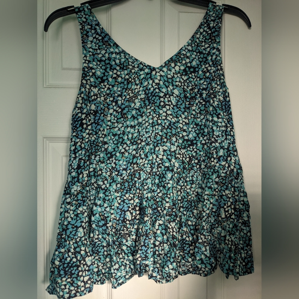 LOFT Sleeveless Top - Blue, Black, And White Floral PETITE